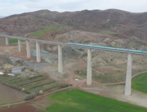 Bakan Uraloğlu: 1 milyondan fazla emekli ulaştırma hizmetlerini indirimli kullandı