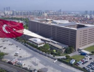 Bakırköy Adliyesi’ndeki lostra çalışanı hakkında dolandırıcılık davası