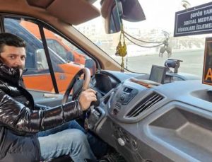 Bu minibüste toplumsal medya görüntüleri izlemek yasak!