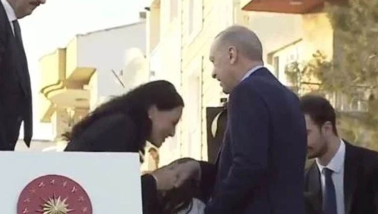 Erdoğan, elini öpen Aydın Milletvekili Seda Sarıbaş’a harçlık verdi