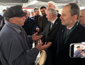 Fatih Erbakan’a Sakarya’da ‘Erdoğan’ yansısı: ‘Sana hakkımı helal etmiyorum, destekledin onu…’