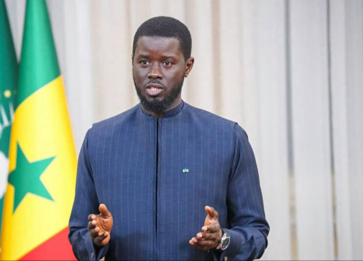 Fransa Afrika’dan kovuluyor: İki ülke daha adım attı