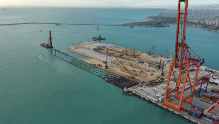 Mersin Limanı’nda 2 mega konteyner gemisine tıpkı anda hizmet verilecek