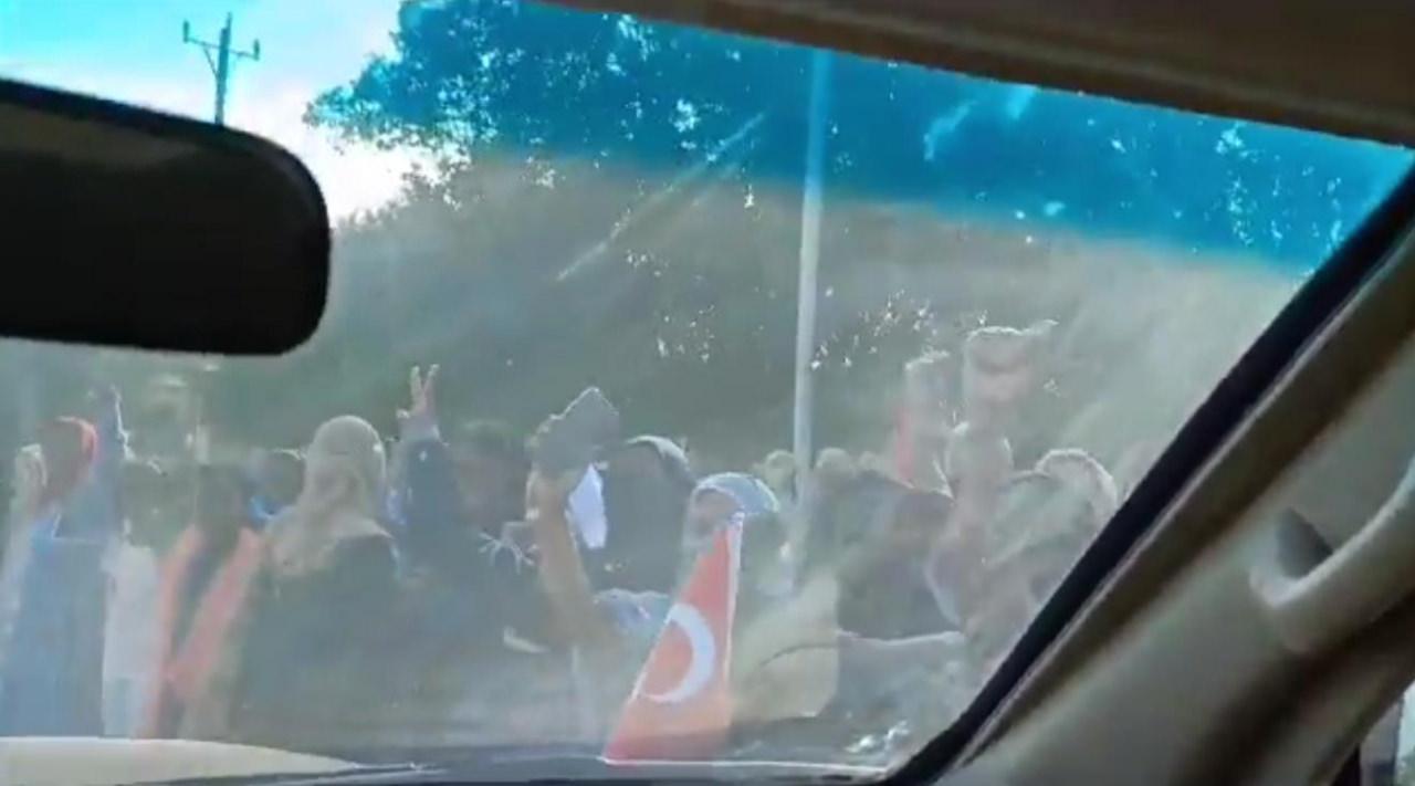 Ordu eyalet merkezini ele geçirdi, halk büyük sevinç yaşadı! Türk bayrağını bu türlü öptü