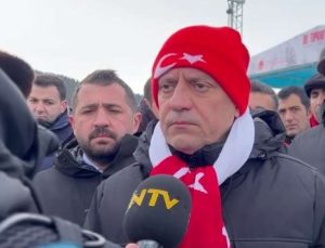 Özgür Özel’den ‘DEM Parti’ yorumu: ‘Görüşmenin olup olmayacağını, ne seviyede olacağını değerlendireceğiz’