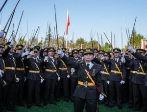Teğmenlerin korsan yemini 28 Şubat andı çıktı!