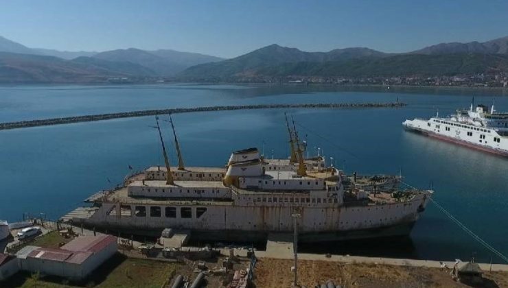 Van Edremit’te AKP’li idare tarafından imzalanan kontrat belediyeyi büyük ziyana uğrattı