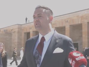 Anıtkabir’deki törenin perde arkası: Sloganlar ve tepkilerle dolu anlar