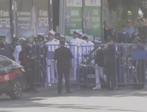 Anıtkabir’deki Zafer Bayramı: Askerlerin isim kontrolü ve törenin akışı hakkında güncel ayrıntılar