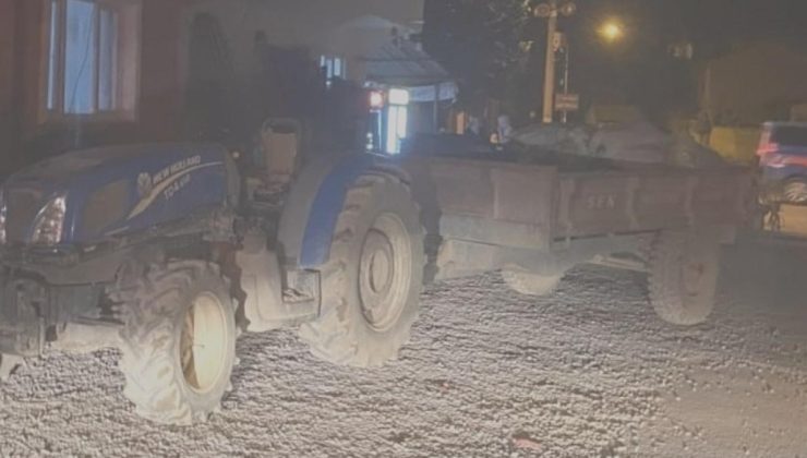 Bursa’da feci olay: Babasının kullandığı traktörün altında kaldı!