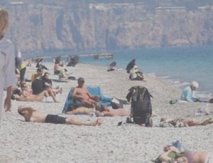 2026 Tatil Takvimi: Resmi tatiller bu yıl nasıl birleşiyor ve toplam tatil günlerimiz ne kadar oluyor?
