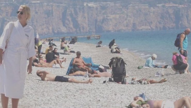 2026 Tatil Takvimi: Resmi tatiller bu yıl nasıl birleşiyor ve toplam tatil günlerimiz ne kadar oluyor?