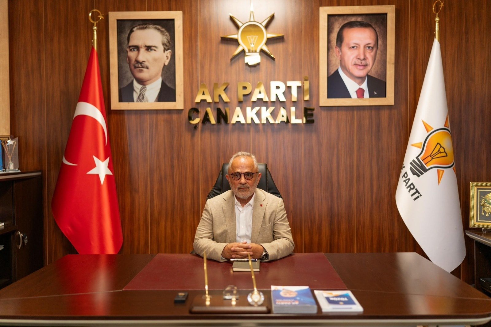 AKP'de deprem! İki günde 5. istifa geldi