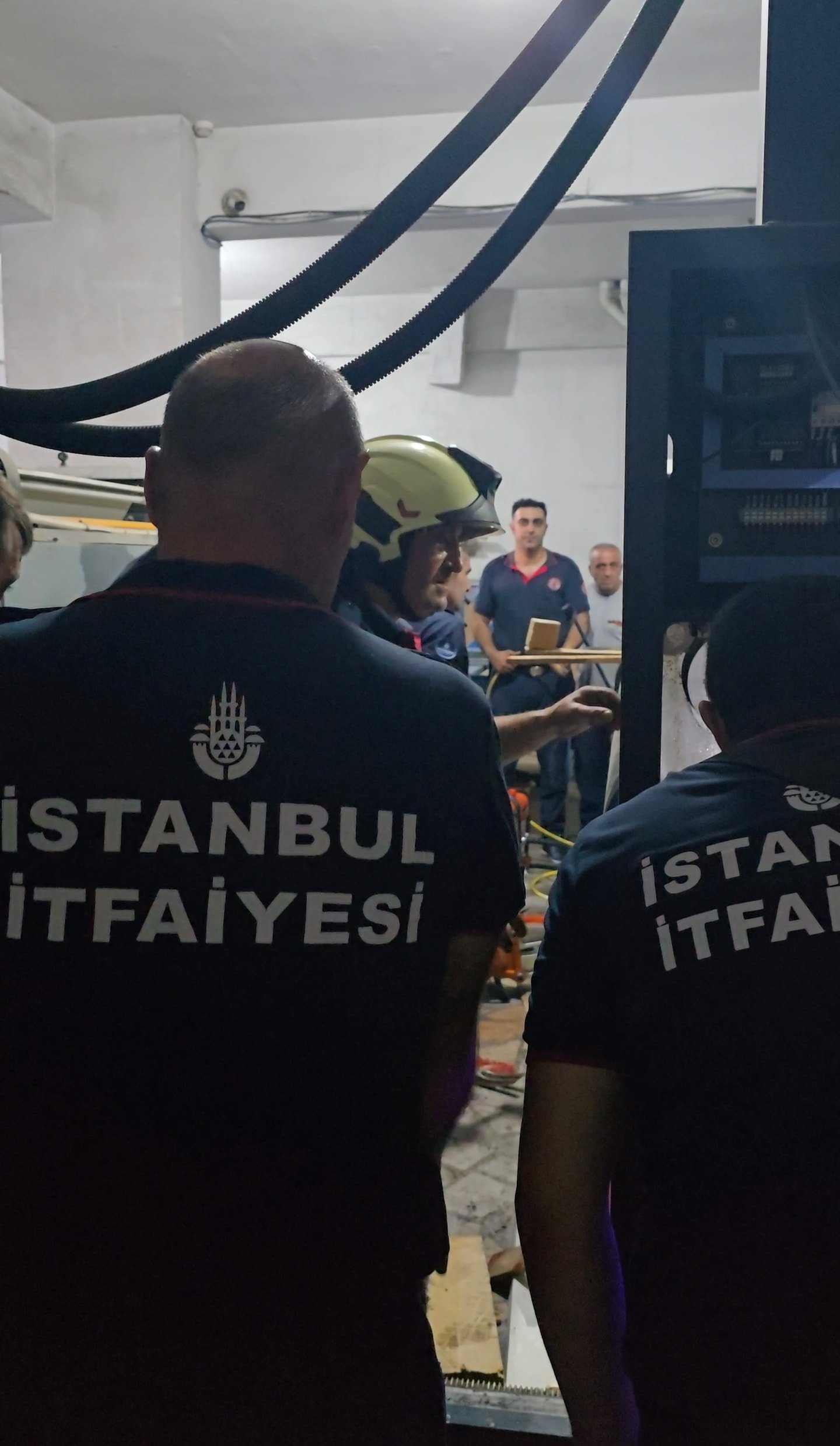 Ataşehir’de üretim tesisinde iş kazası: El sıkışan makineler ve hızlı müdahale