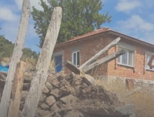 Balıkesir’de korkutan deprem! Büyüklüğünü Kandilli: 5,1 AFAD: 4,9 diye açıkladı