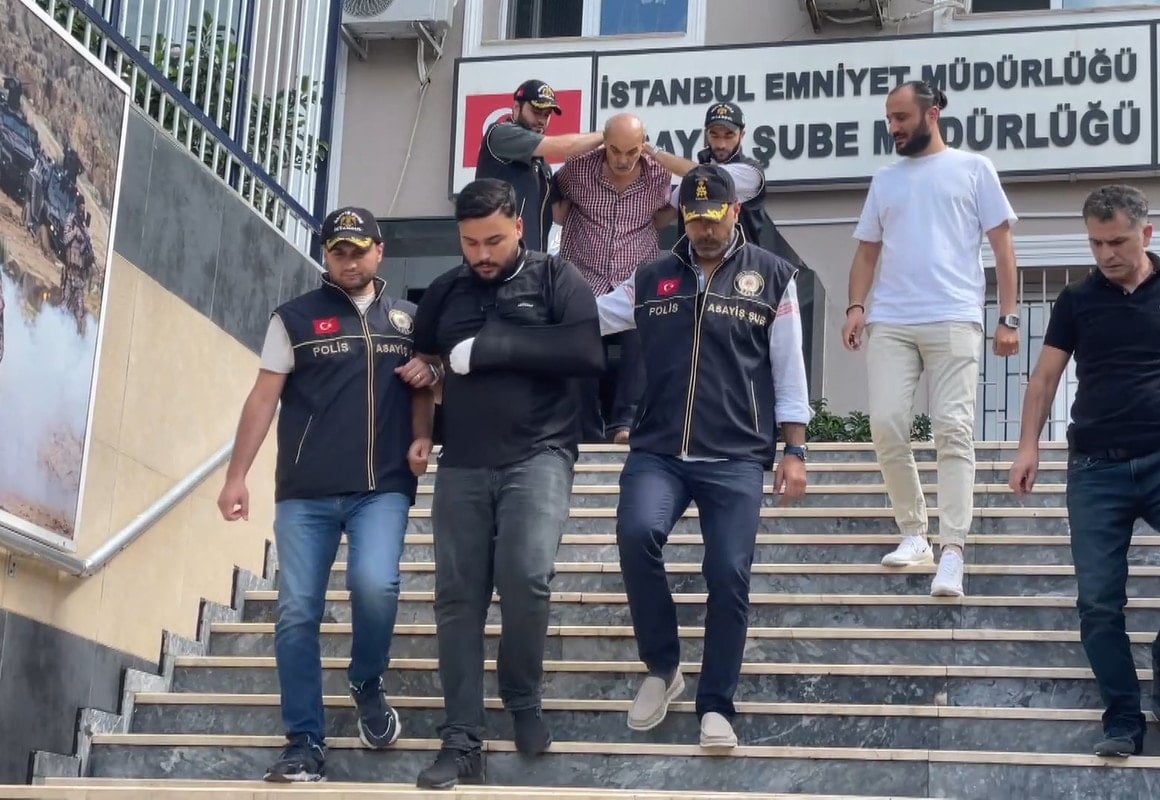 Bayana şiddeti engellemek isterken tekraren bıçaklandı
