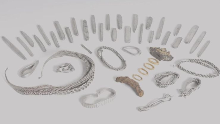 Bedale Hazinesinin Bedeni: Vikingler ve İslam Sikkelerinin İzleri