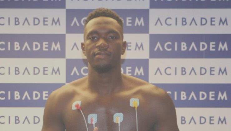 Çaykur Rizespor’un yeni kalecisi Yahia Fofana: 3 yıllık sözleşmeyle yeşil‑siyahlı renklere imza