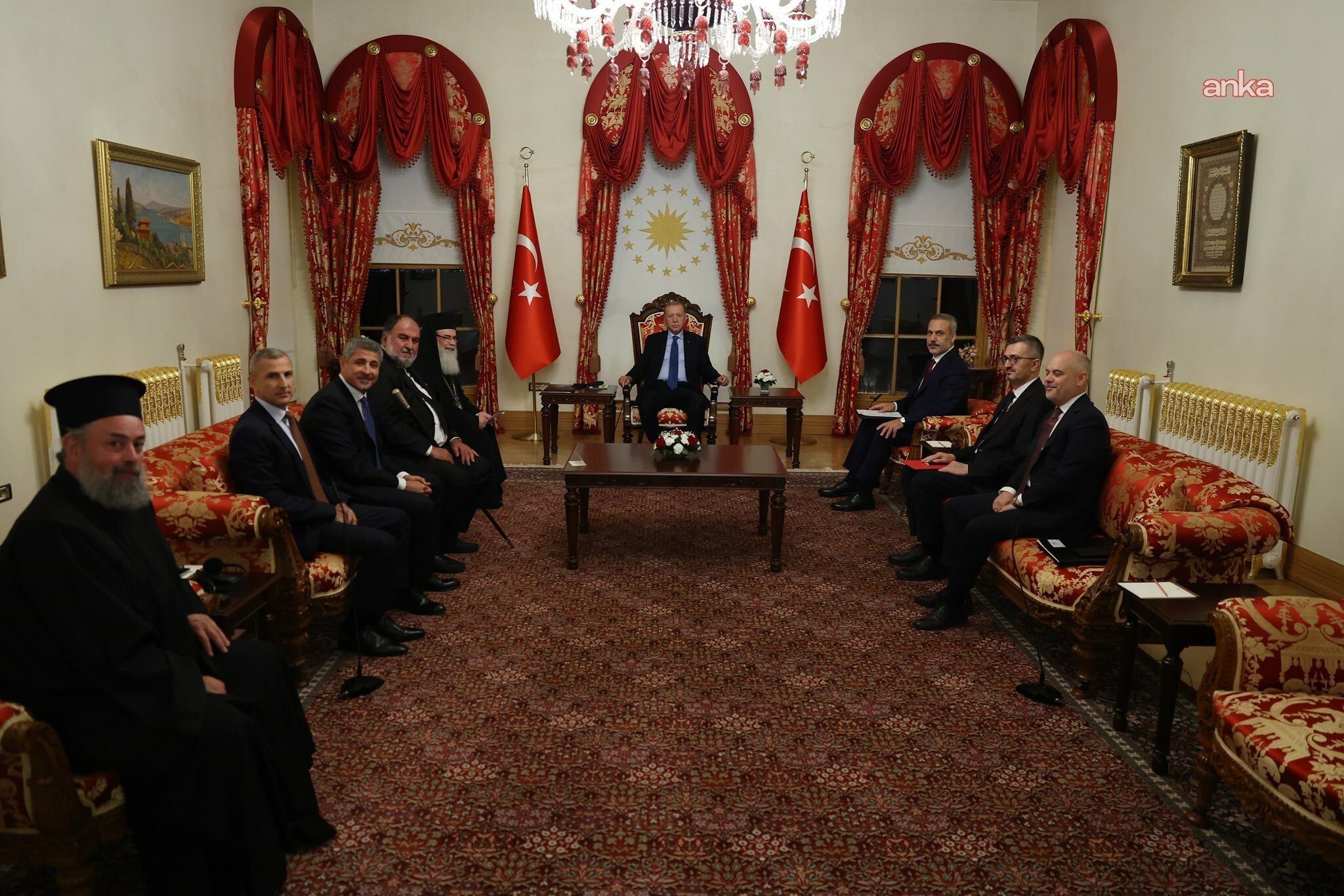 Cumhurbaşkanı Erdoğan, Kudüs Patriği Teofilos ile Gazze gündemli görüşme gerçekleştirdi
