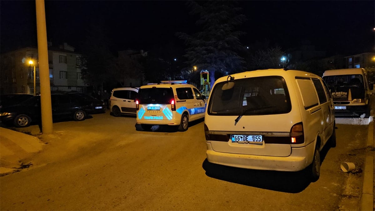 "Dur" ihtarına uymayan şoför polisi yaraladı