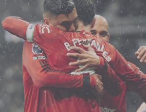 Nefes kesen maç Manchester United’ın