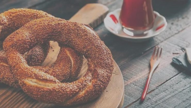 Simit Fiyatlarındaki Artış İzmir’de Yaşamı Etkiledi: Esnaf İçin Zorunlu Bir Duruş mu?
