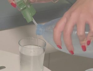 Söz konusu ürünün güvenliği ve tüketici sağlığı üzerinden kaygılar: İçilebilir olduğu iddialarıyla reklam edilen temizlik ürünü incelemeye alındı