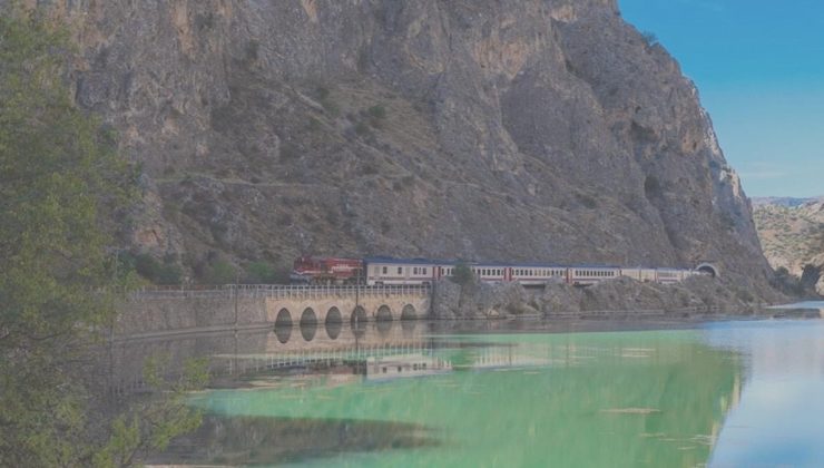 Turistik Karaelmas Ekspresi sonbaharda seferlerine başlıyor