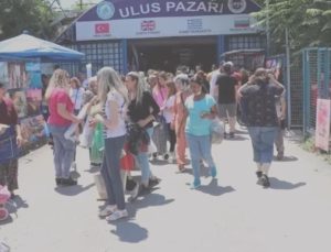 Türkler çekildi, ortalık onlara kaldı… Huduttan akın akın geliyorlar