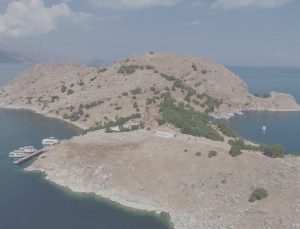 Van Akdamar Kilisesi’nde 13’nci ayin yapıldı