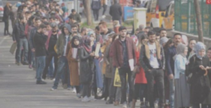 274 fabrika birden çöp oldu, 18 bin kişi sırada bekliyor