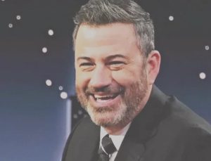 ABD’li komedyen Jimmy Kimmel ekranlara döndü, Trump ateş püskürdü