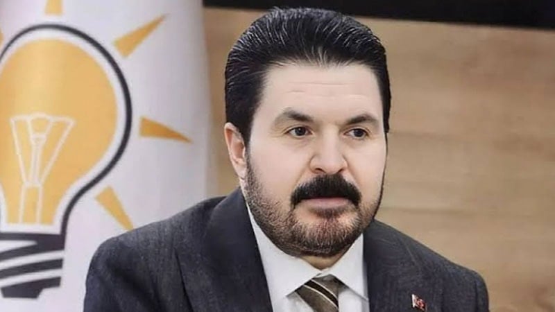 AKP'de bir isyan daha! Partisini topa tuttu