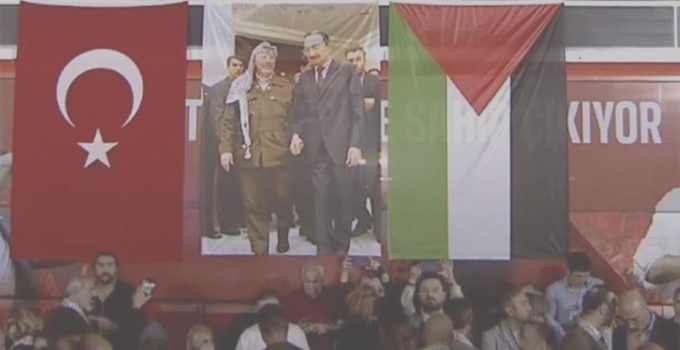 CHP’nin Filistin mitinginde dikkat çeken fotoğraf