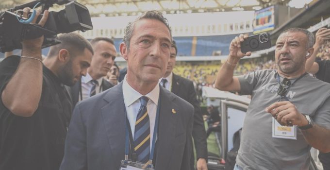 Fenerbahçeli futbolcu hakkında şok sözler! ‘Ali Koç’un ispiyoncusuydu’