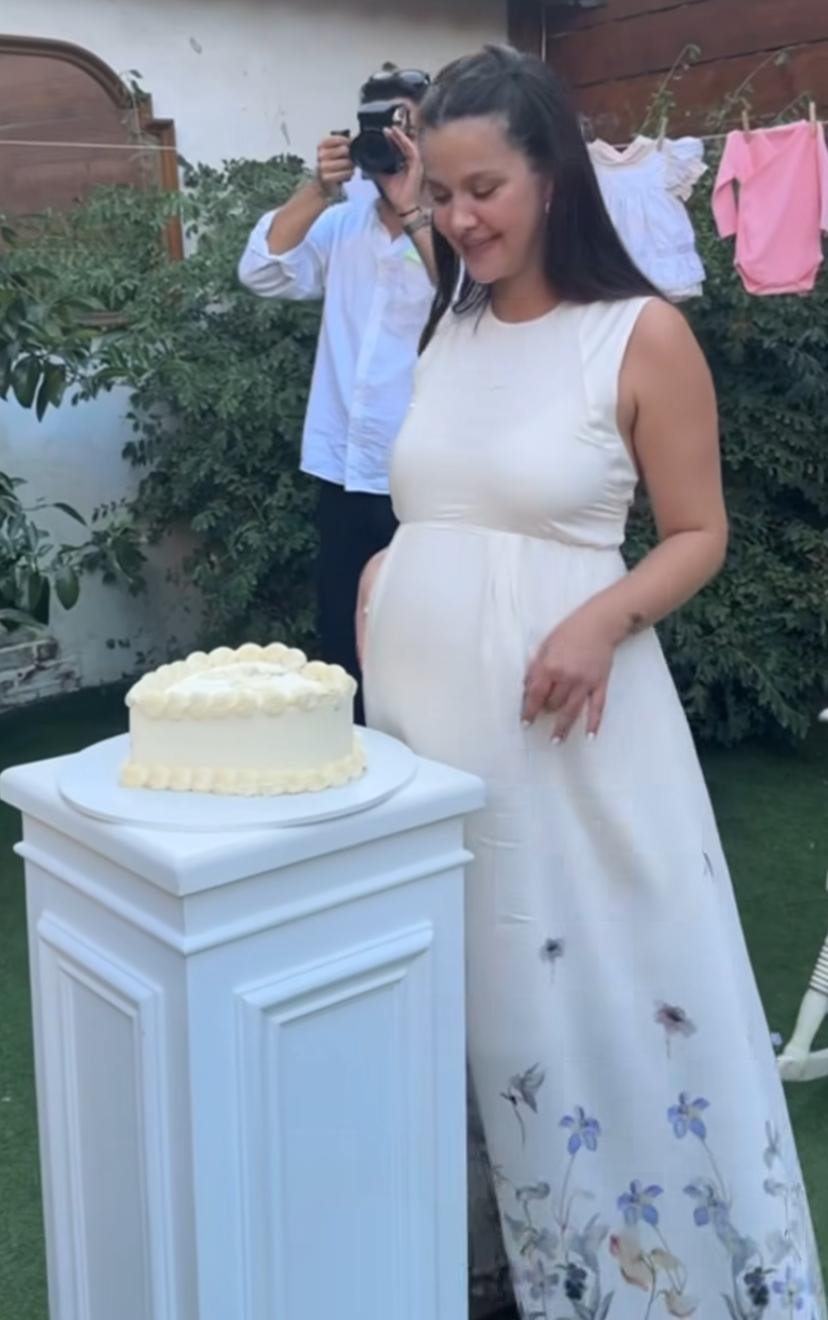 Kızına kavuşmak için gün sayıyor... İrem Helvacıoğlu'nun baby shower partisi