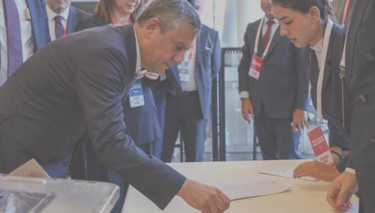 Özgür Özel A Ekibini değiştiriyor